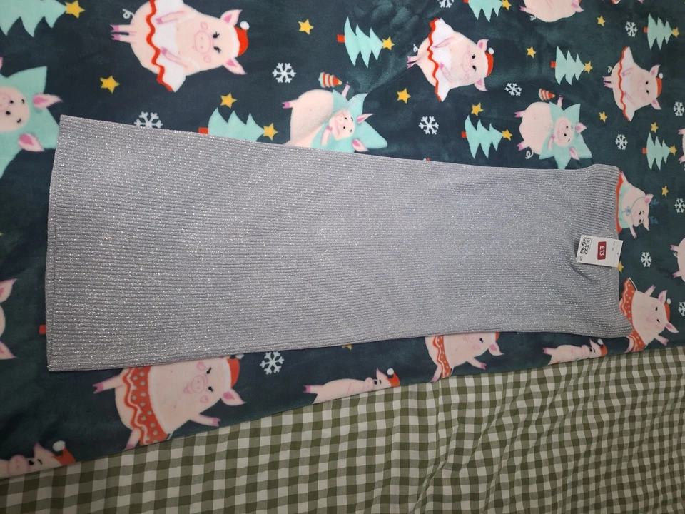 ladies brand new with tags size ukxs H&m long silver sparkles skirt - Image 1 of 1