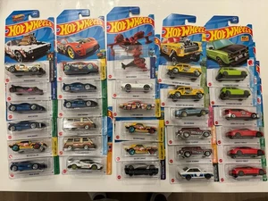 30 Hot wheels Modern Unique Cars NIB Special Rare - See Photos New Lot 26 - Bild 1 von 3