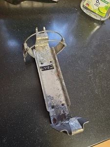 Genuine NOS Military Vehicle Fire Extinguisher Bracket Land Rover Bedford Etc - Picture 1 of 11