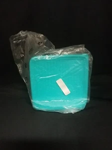 Nuevo en Paquete Tupperware Square Fridgsmart, 6 Tazas, Color Tropical Acuarela, #3993A-3 - Imagen 1 de 10