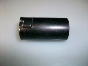 CAJA DE 22 ESCUDOS TÉRMICOS TUBO DE VACÍO NEGRO RANURA EN J RESORTE ELCO 9 PINES (12AX7-12AU7) - Imagen 1 de 5