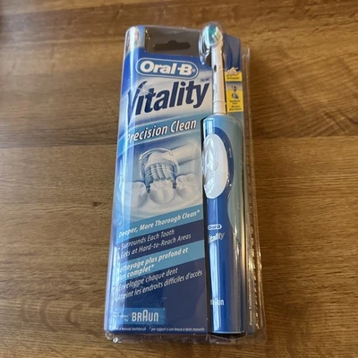 Braun Oral-B D12513 Vitality Precision Clean Electric Rechargeable Toothbrush - Image 1 of 4
