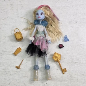 Monster High Ghouls Rule Abbey Bominable Puppe Outfit Schuhe Zubehör 2010 - Bild 1 von 10