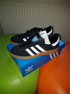 adidas munchen negras