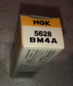 Bujía NGK 5628 BM4A - Imagen 1 de 12