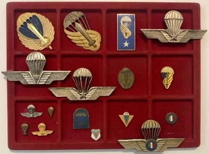 PARACADUTISTI 17 DISTINTIVI DI REPARTO ESERCITO ITALIANO PLATEAU DI ARCHIVIO - Foto 1 di 6