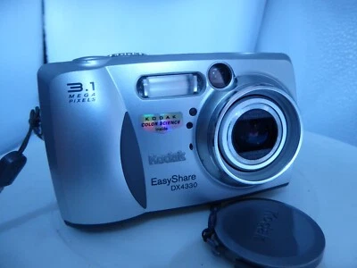 Kodak EasyShare DX4330 3.1MP Compact Digital Camera Silver Tested  vgc tested - Image 1 of 3
