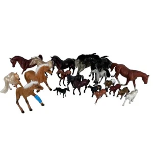 Vintage Horse Figure Lot of 20 BREYER x FUNRISE x SAFARI LTD x UNIMAX x PLAYSKOO - Picture 1 of 7