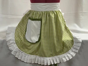 Retro VINTAGE 50s STYLE HALF APRON / PINNY - APPLE GREEN GINGHAM WITH WHITE TRIM - Picture 1 of 6