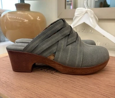 Zuecos cómodos con correa tejida B.O.C para mujer talla 9 Foto 1 de 4