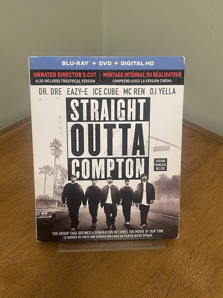 Straight Outta Compton Blu-Ray CIB - Image 1 of 1