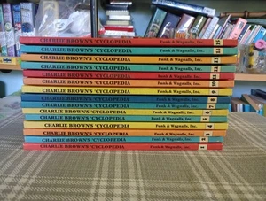 Charlie Brown’s Cyclopedia Complete 15 Volume Set Hard Cover Funk& Wagnalls - Imagen 1 de 11