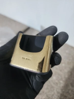 Nokia 8800 Black Arte Desc/Battery Charger DT 19 Gold - Image 1 of 4