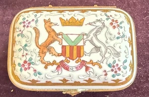 Caja de baratija armorial pintada a mano francesa vintage del siglo XIX - Edme Samson ZZ466 - Imagen 1 de 4
