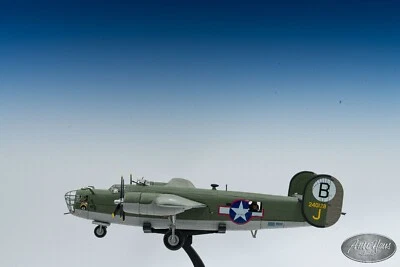 1/72 Corgi Aviation Archive 1943 B-24D Liberator Ploesti Raid - Image 1 of 4