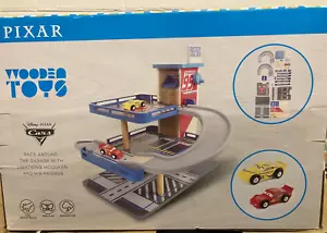 Disney Pixar Wooden Cars Race Garage Lightning McQueen 2 Car Set - Picture 1 of 16