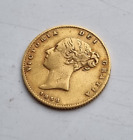 1858 Young Head Queen Victoria Shield Back Gold Half Sovereign Coin 22ct Rare