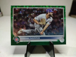 Scheda Topps Aggiornamento 2022 Daniel Norris Green Foil SN #US143 #/499 - Foto 1 di 2