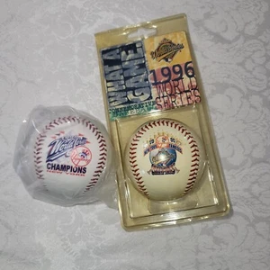 2 NY Yankees 1996 1998 World Series Champions Baseball Limited Edition Fotoball - Picture 1 of 4