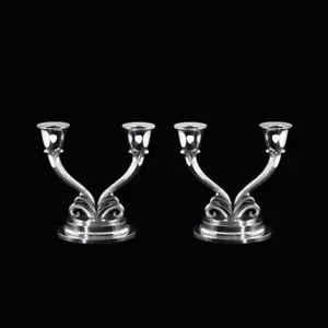 Evald Nielsen 1879-1958. A pair of Sterling Silver Candle Holders. - Picture 1 of 7