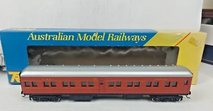 Trax N.S.W.G.R. BSR Buffet Coach - Tuscan. HO scale. Boxed - Picture 1 of 12