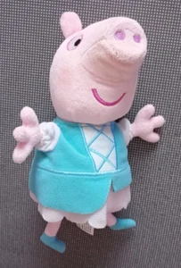Peppa Pig In German Style Dress Soft Plush TV Toy appro 6" tall Character - Picture 1 of 9