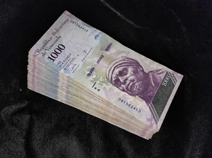 250 pcs x Venezuela 1000 bolivares banknotes/ 2016/2017 issue - CIRCULATED - Picture 1 of 3