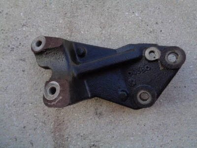 2005 NISSAN QUEST EGR VALVE SUPPORT BRACKET P#14710-7Y000 OEM 04 05 06 07 08 09 - Image 1 of 2