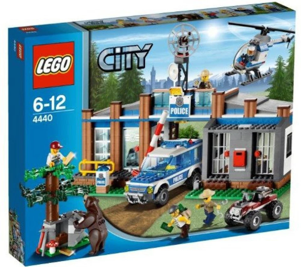 LEGO City - 4440 - Jeu de Construction - Le Poste de Police en Forêt - Photo 1/1