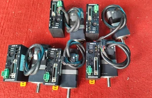 Par de controladores de motor paso a paso P:T4 Oriental Motor ARD-K con motor ARM46SAK--H100 - Imagen 1 de 18