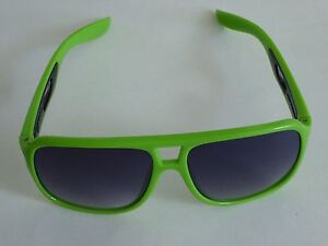 Empowering Fashion Sunglasses Green Frame Black Lenses Rectangular Shape Unisex