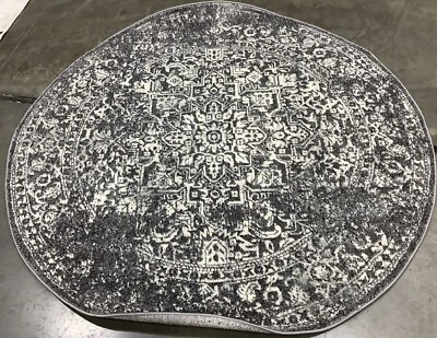 GREY IVORY 5'-3" x 5'-3" Damaged Binding Rug Reduced Price 1172681255 EVK256D-5R - Image 1 of 4