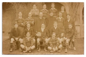 WALES UNITED KINGDOM ST DAVID'S COLLEGE RUGBY TEAM OLD REAL PHOTO POSTCARD - Picture 1 of 2