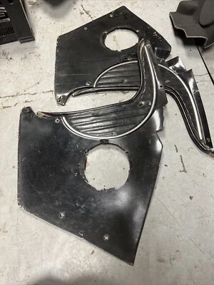 1958 - 1962 原装护卫舰踢板 — 第 1/4 张图片