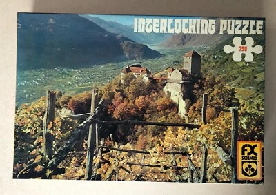 FX Schmid 750 Pieces Interlocking Puzzle Castle Picture - Image 1 of 4