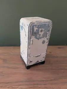 Vintage 4" Electrolux Advertising Refrigerator Metal Piggy Coin Still Bank - Picture 1 of 5