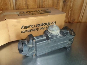 FABRICANTE DE EQUIPOS ORIGINALES Módulo de control de motor Mopar ECU ECM PCM computadora 4240500 Dodge Plymouth 2,2 L - Imagen 1 de 4