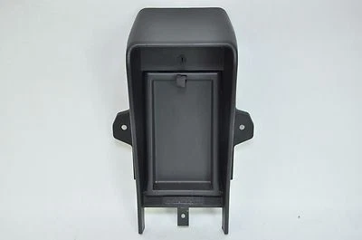 Infiniti G37X 2009 sedán OEM asiento trasero central maletero panel de puerta de acceso negro  Foto 1 de 4