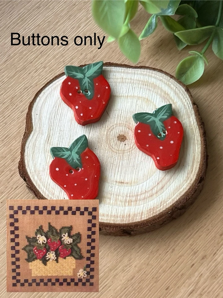 Mill Hill ceramic buttons sets Strawberrys - Image 1 of 1