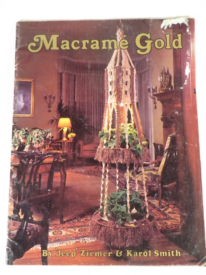 Libretto artigianale oro macramè oro di Ziemer & Smith 1976 vintage - Immagine 1 di 2