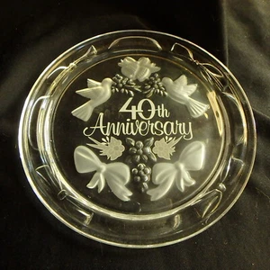 40th anniversity heart glass plate, 7 inches in diameter - Picture 1 of 1