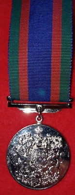 WW2 Canadian Volunteer Service Medal CVSM  WW2 - Canadian Silver Issue, Plated - Image 1 of 4