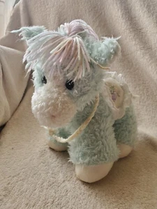 First & Main Precious Pony Pastel Blue Yarn Mane Tail Vinyl Feet Saddle Rattle - Picture 1 of 8
