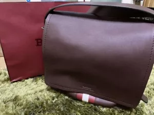 BALLY Brant Chestnut Brown Leather STRIPED Messenger Crossbody Bag $1200 MINT - Picture 1 of 8