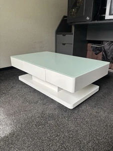 Wohnzimmertisch Mit Glasplatte - Bild 1 von 3