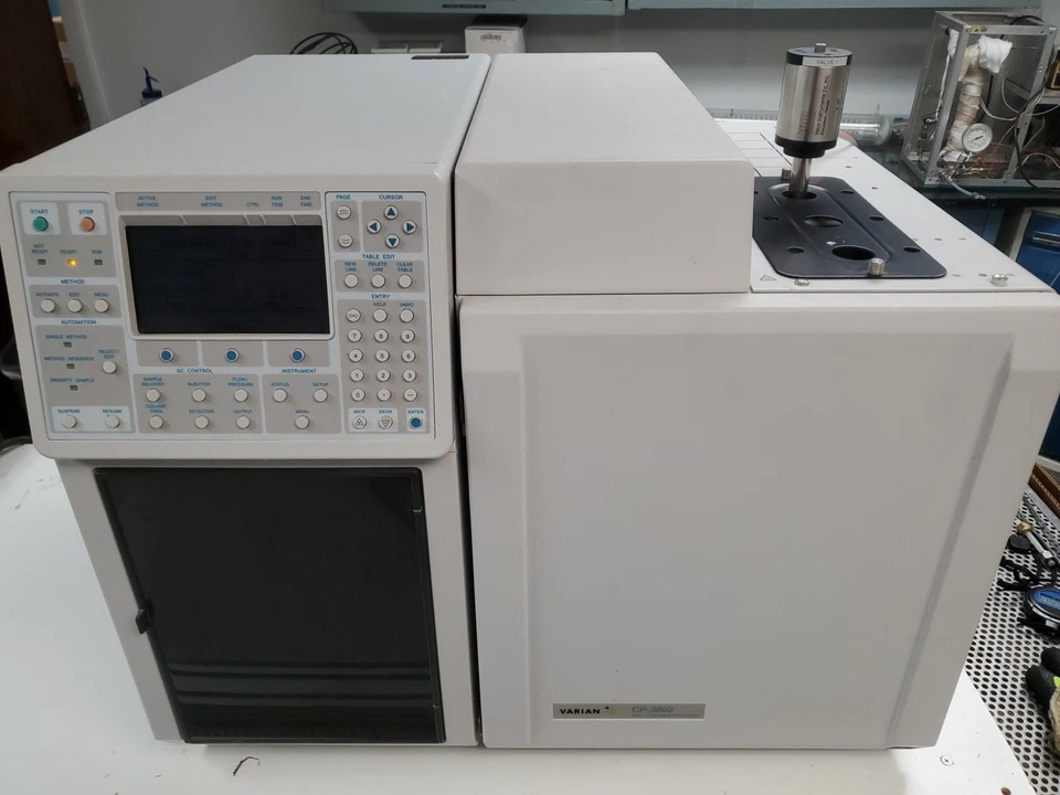 Cromatógrafo Varian CP-3800 GC Foto 1 de 4