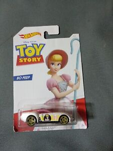 NEW Hot Wheels Toy Story Series - Bo Peep 6/6 PONY-UP White w/Yellow