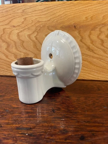 VINTAGE Porcelain Ceramic Wall Sconce Light Fixture Outlet White Cover