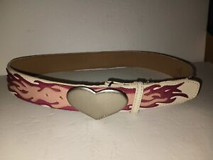 Vintage Guess Small 26"- 28"Genuine White Leather Belt Pink Flames Heart Buckle 