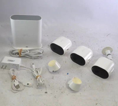 Arlo VMB4540 SmartHub Base Station for Arlo Security Pro 3 - 3 Cameras - Image 1 of 4